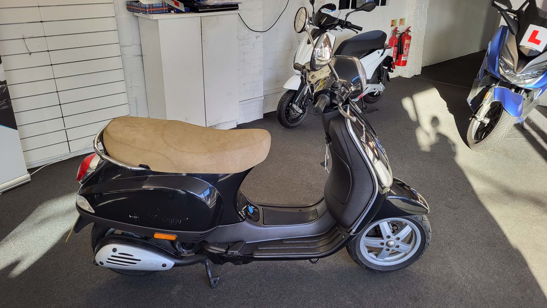 2007 Vespa LX50 2-Stroke *SOLD* - Image 3