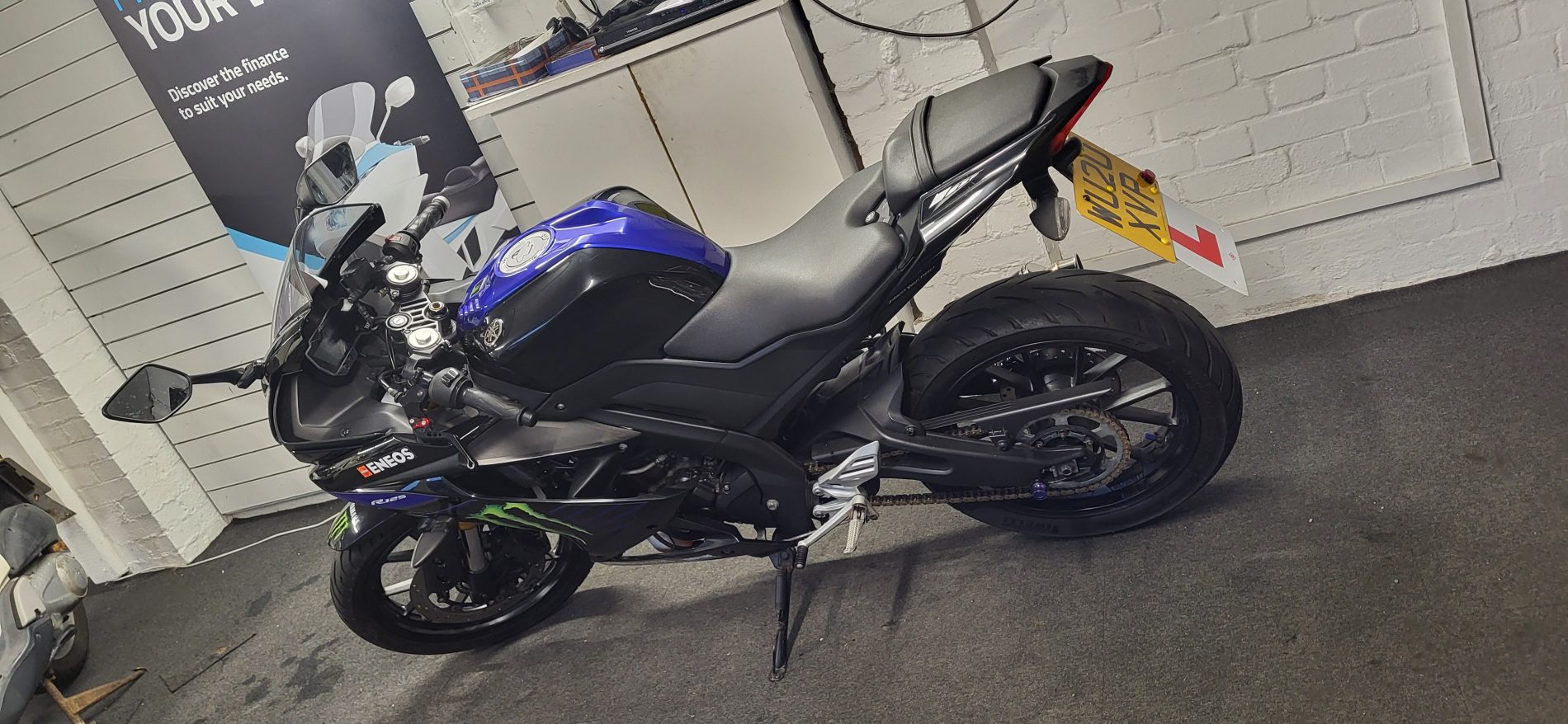 *2020 Yamaha YZF-R 125 - 16323 Miles - Image 4